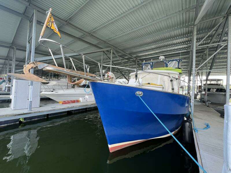 1981 Sea Ranger 45 Raised Pilot House