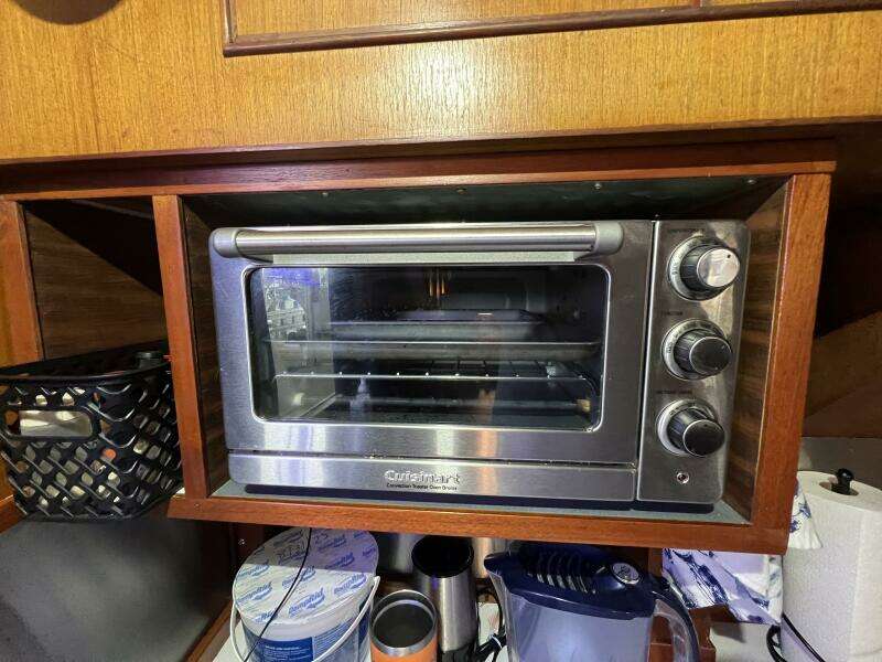 1981 Sea Ranger 45 Raised Pilot House