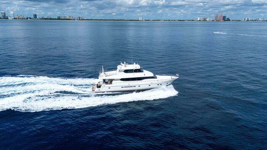 2001 Motor Yacht 82MY