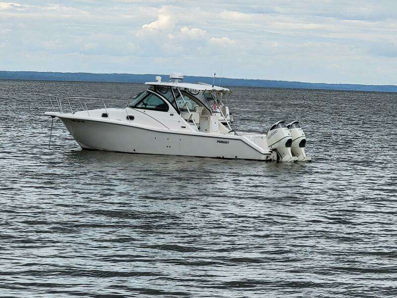 2007 Pursuit OS 335 Offshore