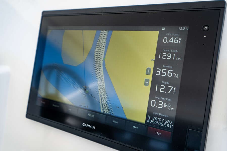 2017 Overblue 58 Powercat