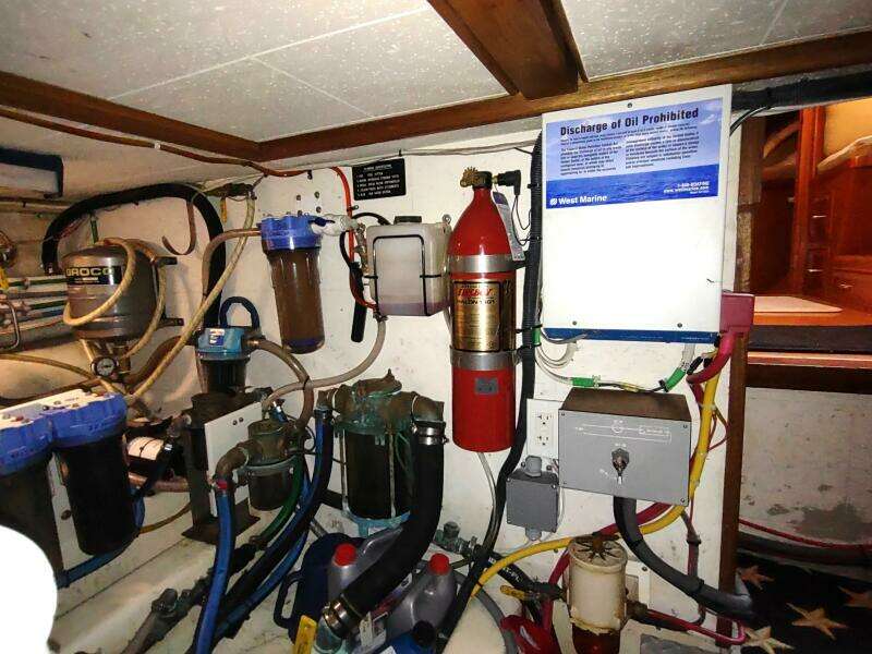 1989 Ocean Alexander 