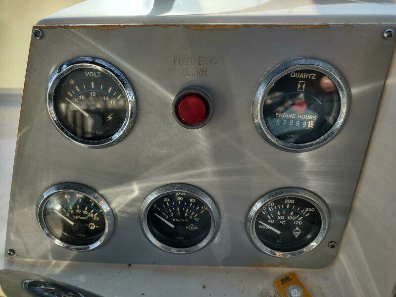 1989 Ocean Alexander 