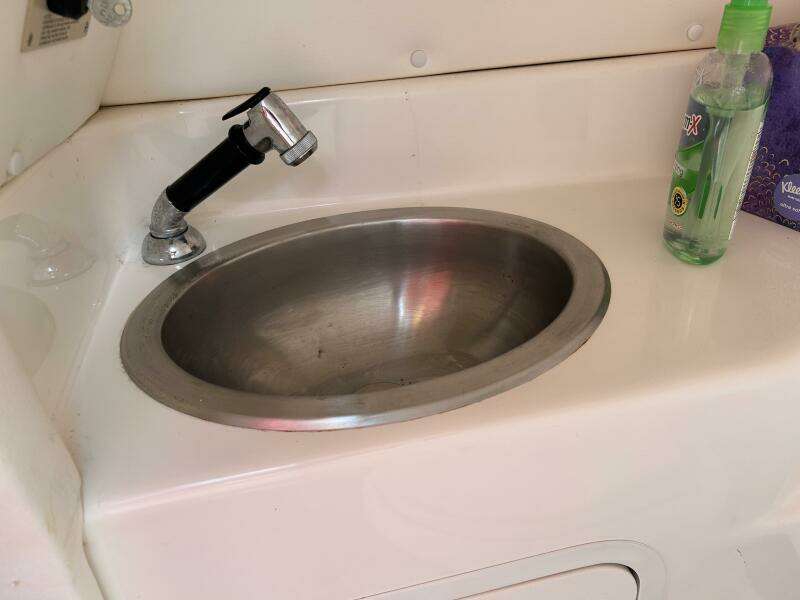 2013 Sea Ray 270 SLX