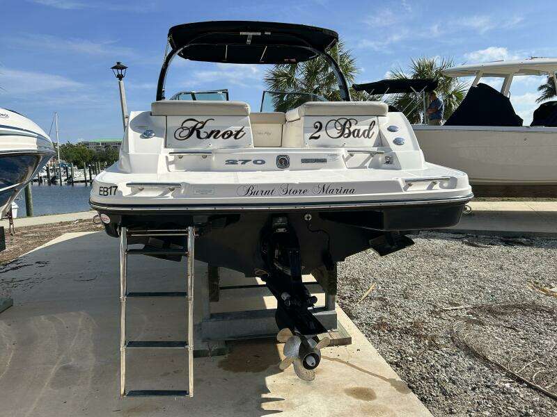 2013 Sea Ray 270 SLX