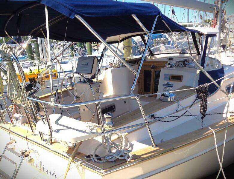 2002 Island Packet 420