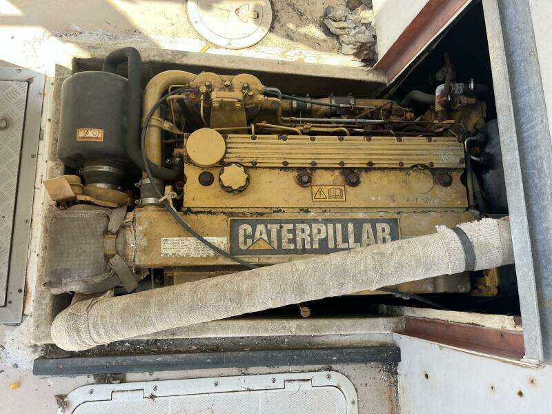 28' Ellis Lobster Cat