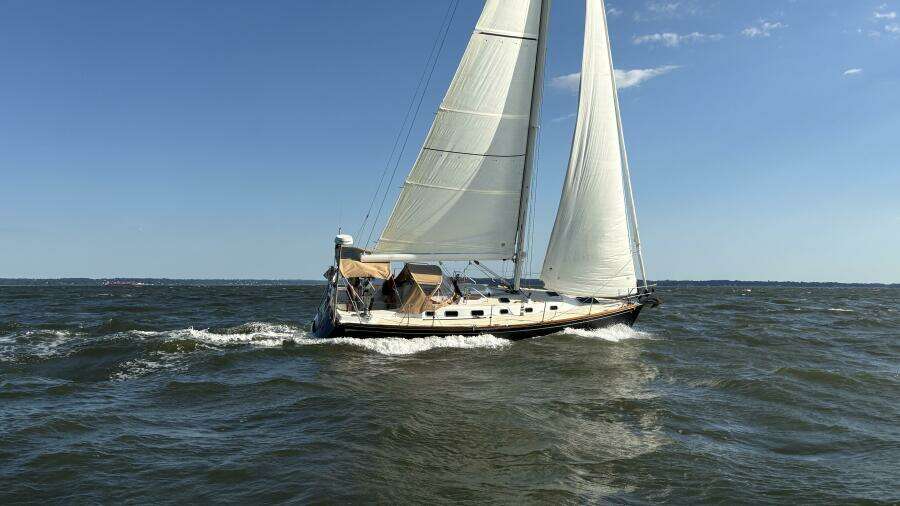 2007 Tartan 3700 CCR