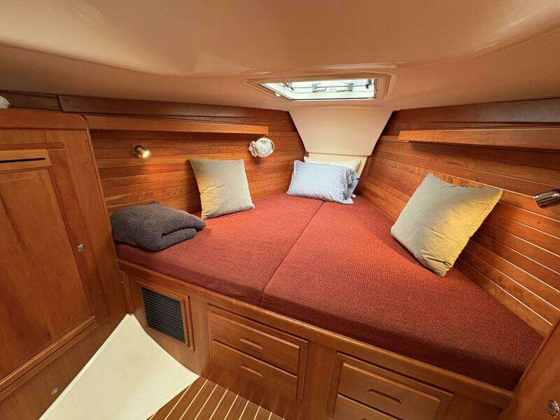 2007 Tartan 3700 CCR