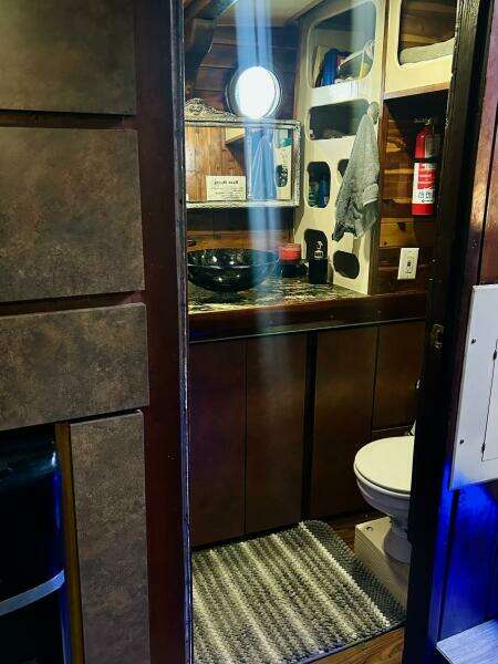 1977 Custom 80 Brigantine