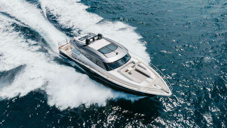 Riviera 645 SUV (HERMOSA)