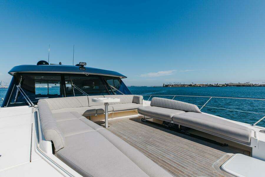 Riviera 645 SUV (HERMOSA)