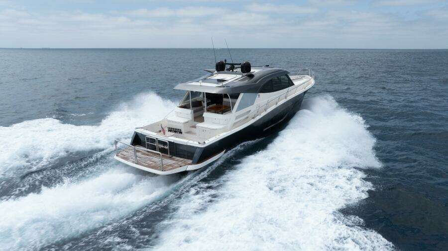 Riviera 645 SUV (HERMOSA)