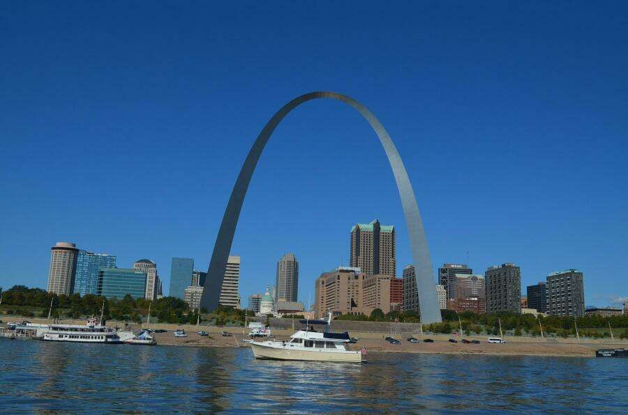 45' Ocean Alexander port profile2