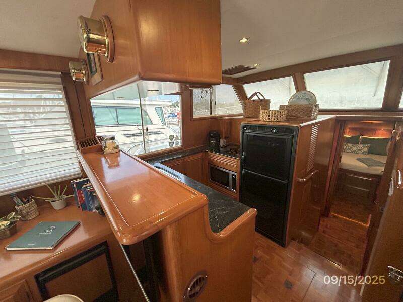 45' Ocean Alexander galley1