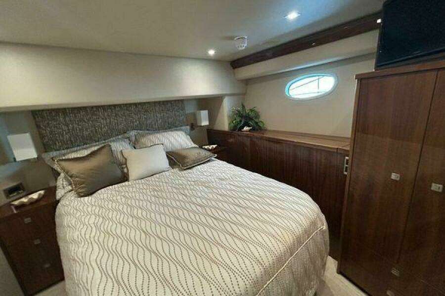 2019 Viking Motor Yacht