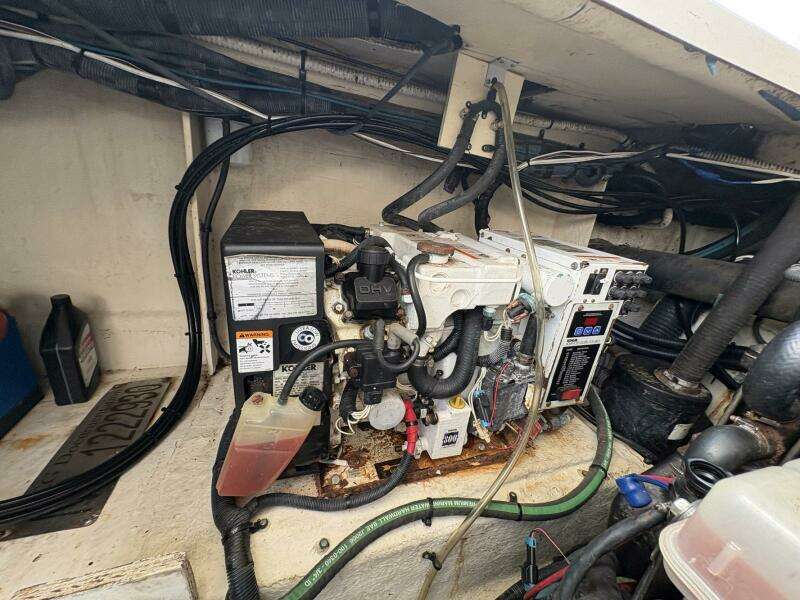 2009 Sea Ray 350 Sundancer