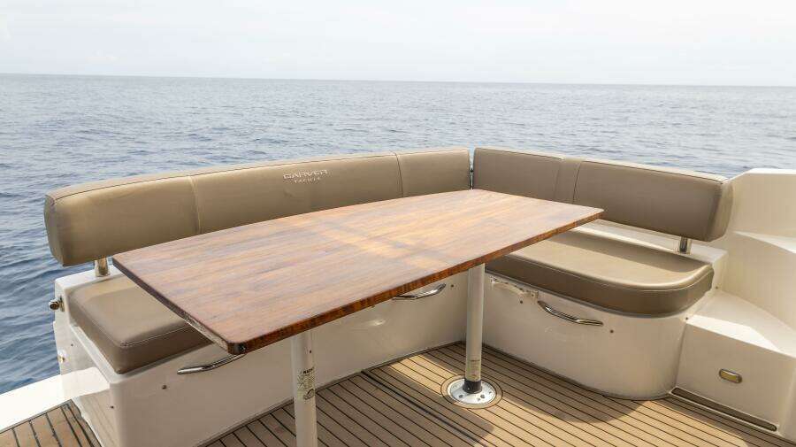 2015 Carver C-43 Coupe