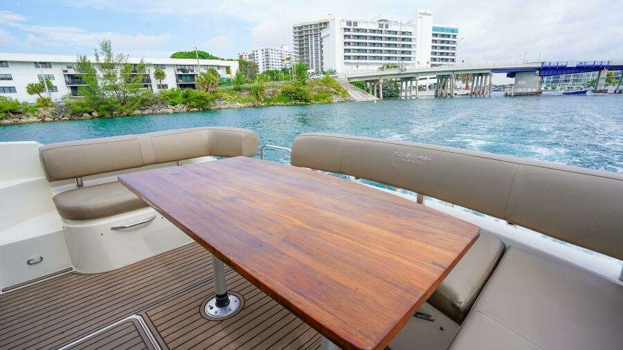 2015 Carver C-43 Coupe