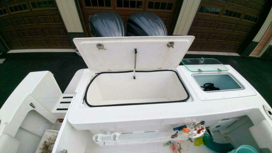 2024 Parker 2820 XLD Sport Cabin