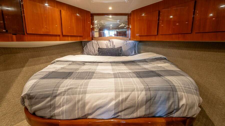 2003 Egg Harbor 42 Convertible