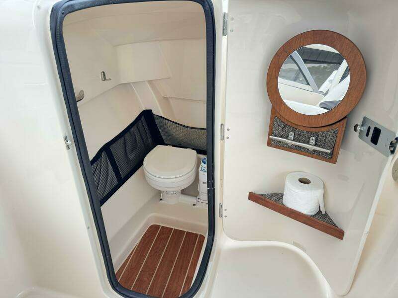 2023 Grady-White Freedom 255