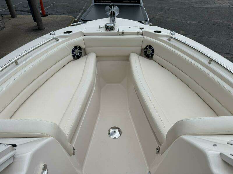 2023 Grady-White Freedom 255