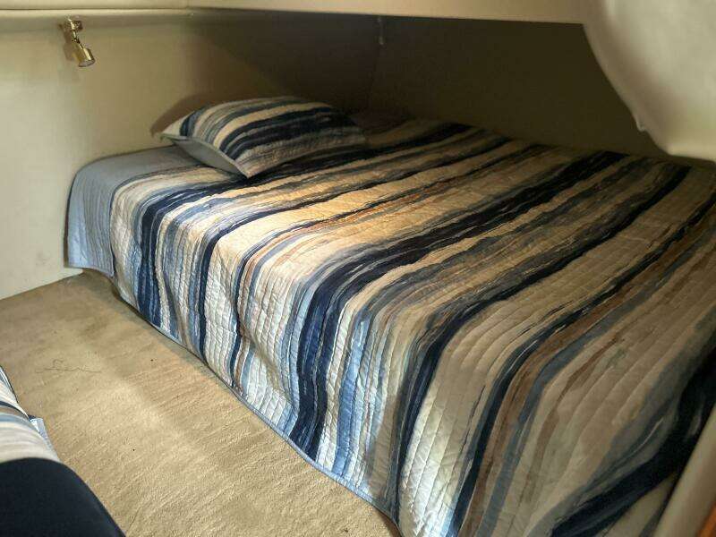 2004 Wellcraft Excalibur