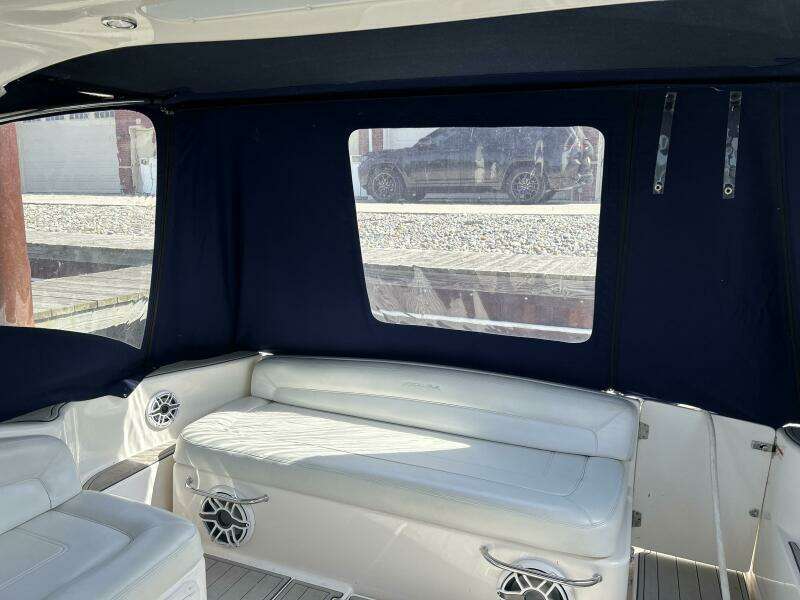 2004 Wellcraft Excalibur