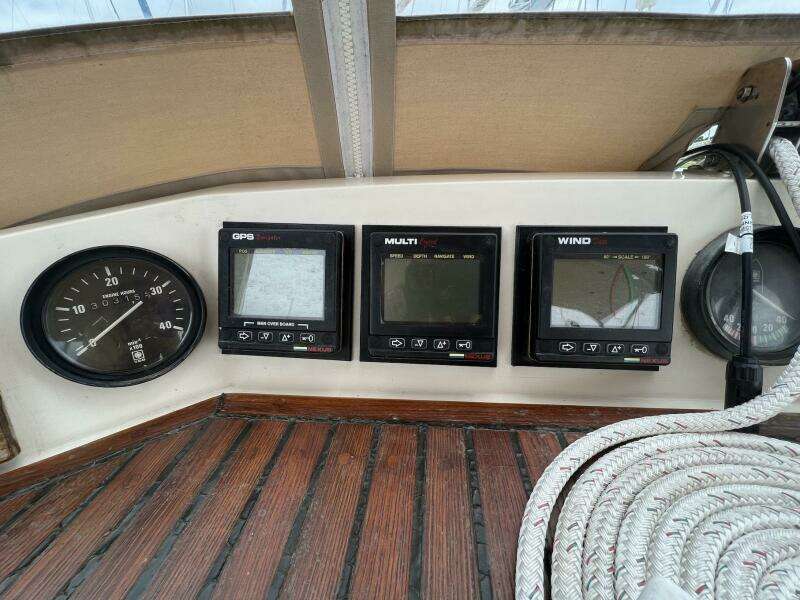 1984 Nauticat 43