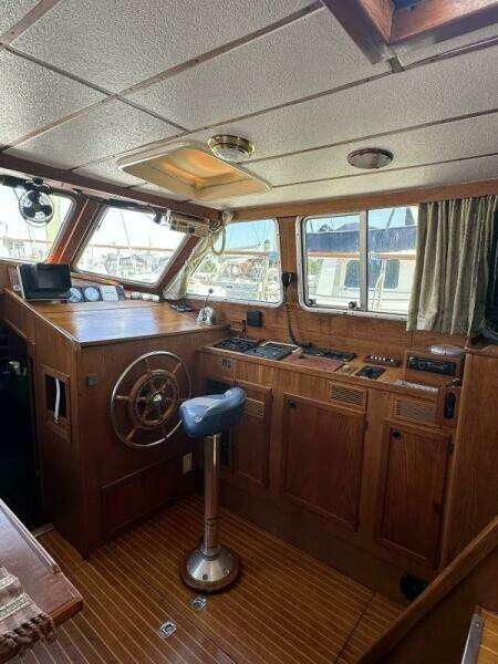 1984 Nauticat 43