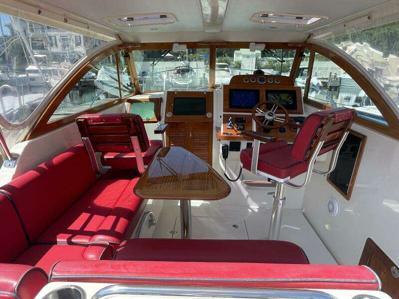 2017 Hunt Surfhunter 29