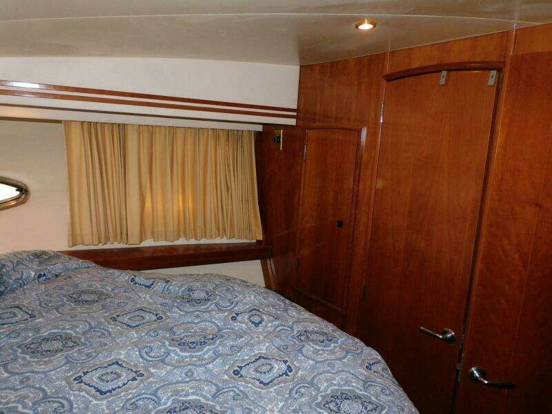 2002 Carver 570 Voyager Pilothouse