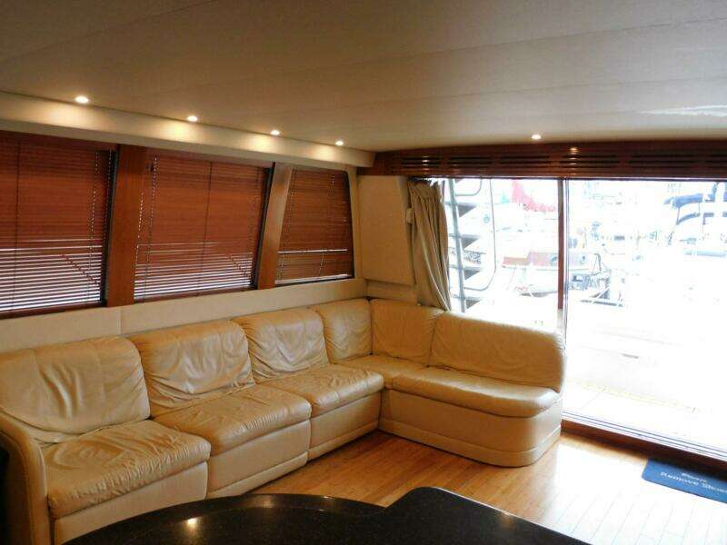 2002 Carver 570 Voyager Pilothouse