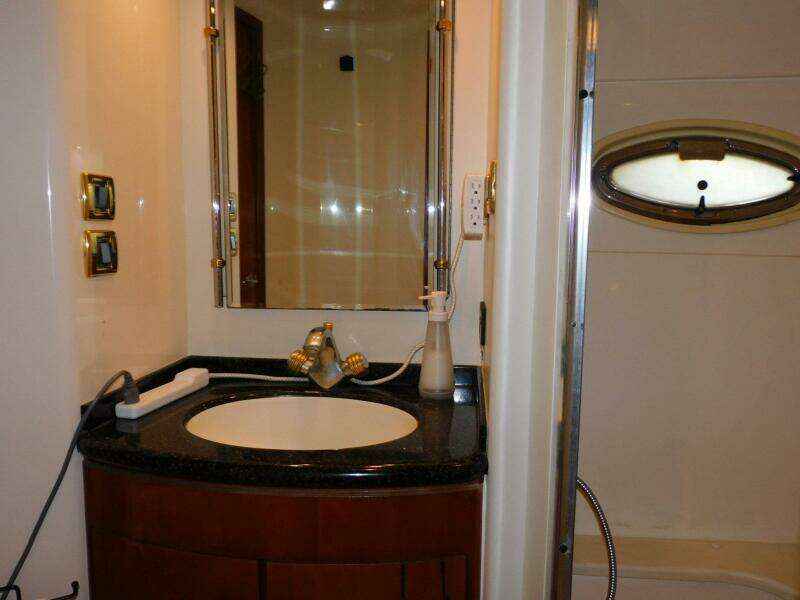 2002 Carver 570 Voyager Pilothouse