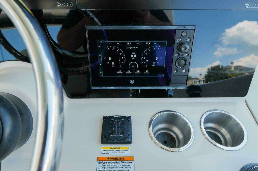 Boston Whaler 380 Realm- Helm Electronics
