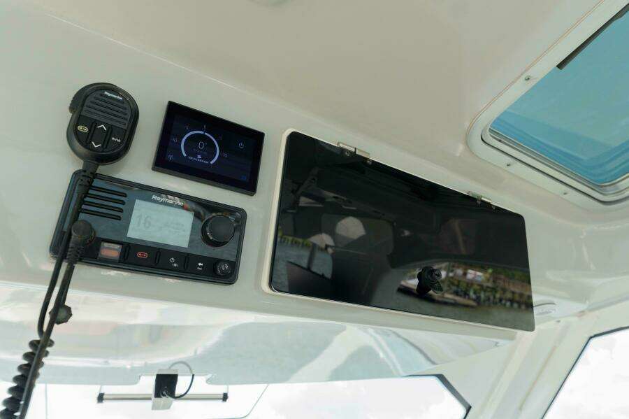 Boston Whaler 380 Realm- Hard Top Electronics