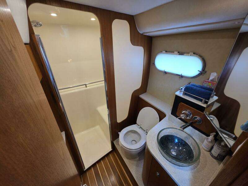 2007 Tiara Yachts 3900 Sovran