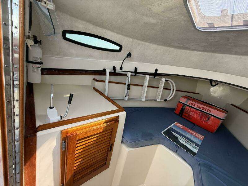 1996 Oldport Marine Oldport Marine 26