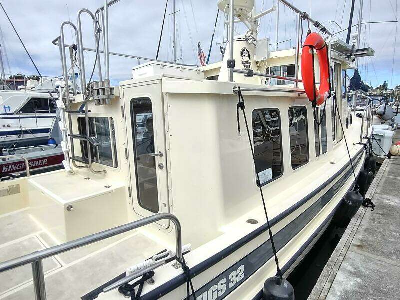 2004 Nordic Tugs 32