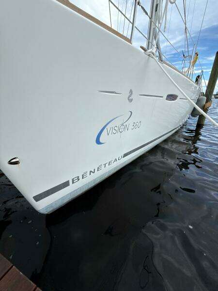 2012 Beneteau 43