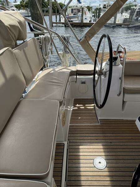 2012 Beneteau 43