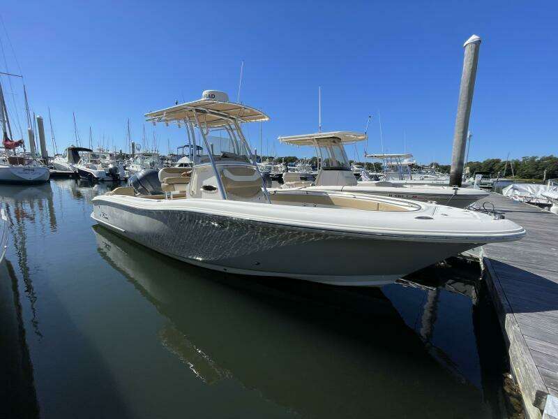 2017 Pioneer 222 Islander