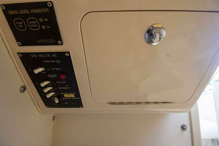 2004 Grady-White Sailfish 282