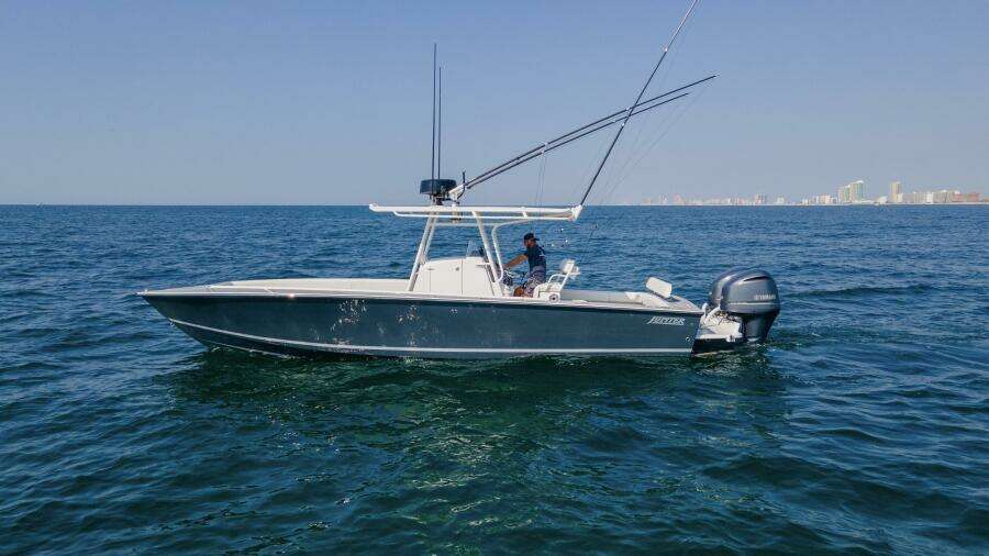 2004 31 Jupiter 31 FS Smoke Show Port
