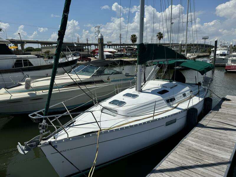 1999 Beneteau Oceanis 321