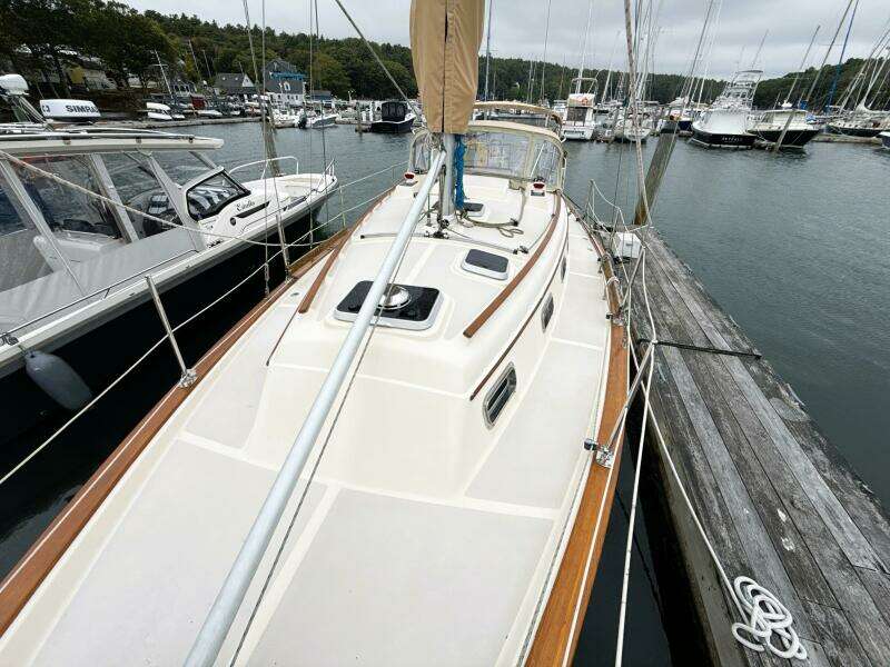 1992 Island Packet 32