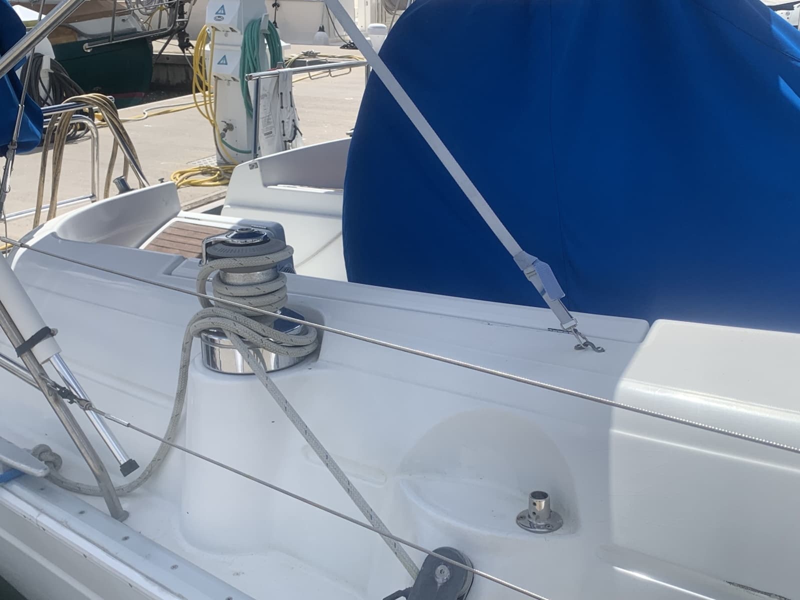 1998 Beneteau 463