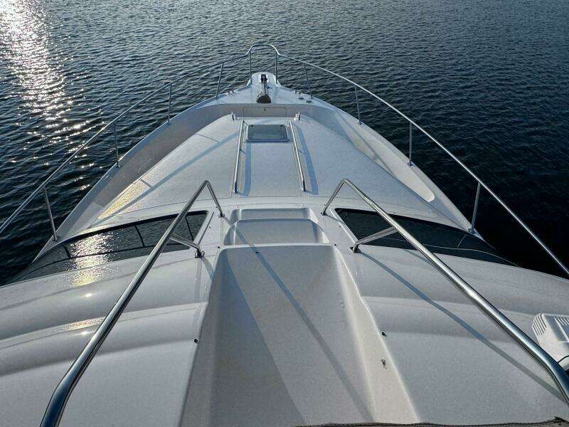 2000 Sea Ray 450 Express Bridge