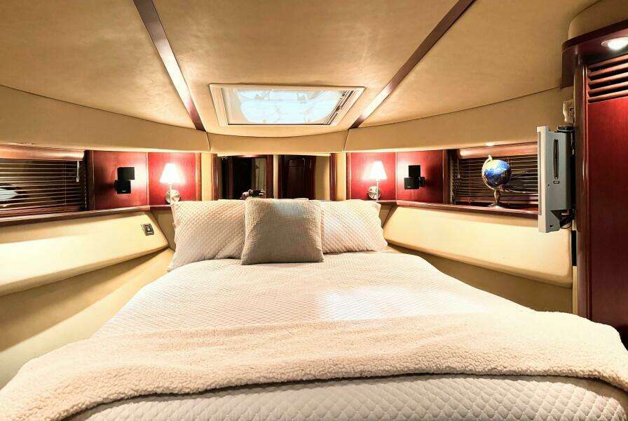 2006 Sea Ray 52 Sedan Bridge